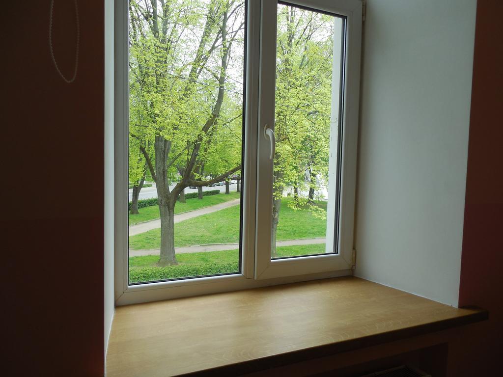Gogol Park Hostel Riga Szoba fotó